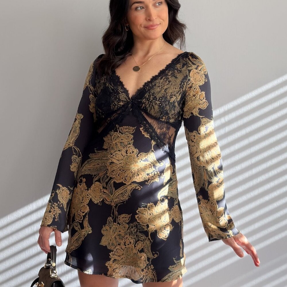 LAST ONE Navy Lace Floral Long Sleeve Mini Dress